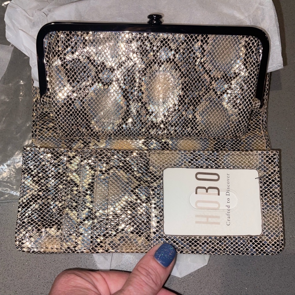 NWT Hobo wallet